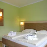 Отель Waldhotel Вандлиц