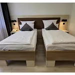 Waldhotel 4*