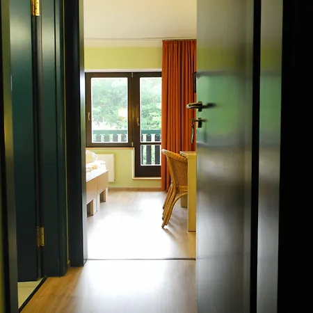 Waldhotel