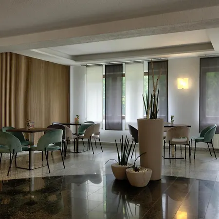 Waldhotel 호텔 반들리츠