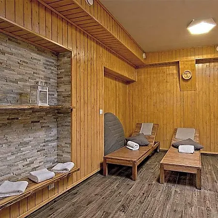 Waldhotel Hotel 4*