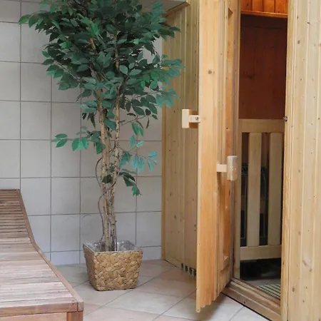 Waldhotel